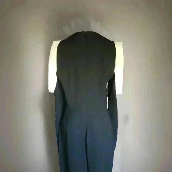 BCBG "Barrett" women's cold shoulder jumpsuit in black white size S small - Picture 5 of 12